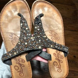 Naughty monkey sandals